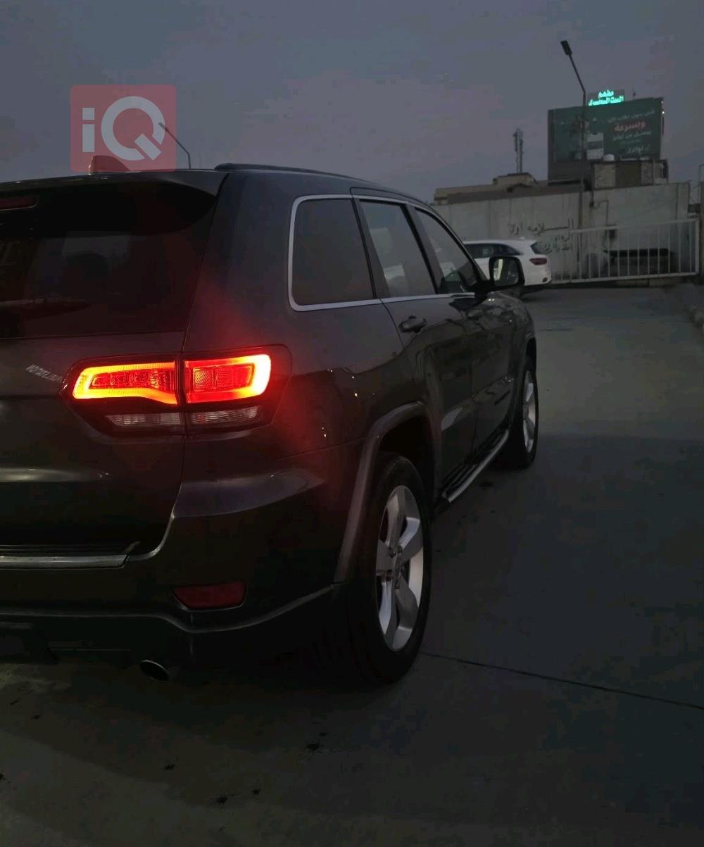 جيب جراند شيروكي